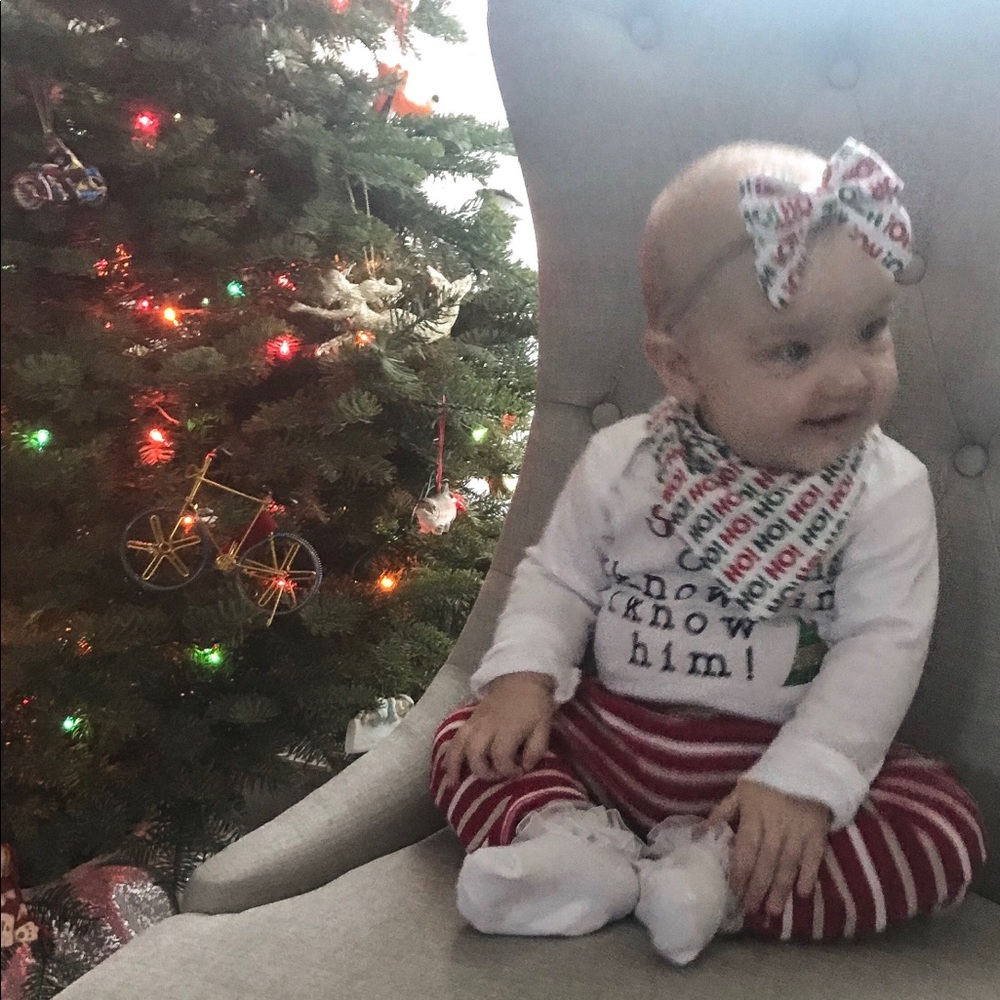 Hand Made Bibdanas, Bows, and Teethers